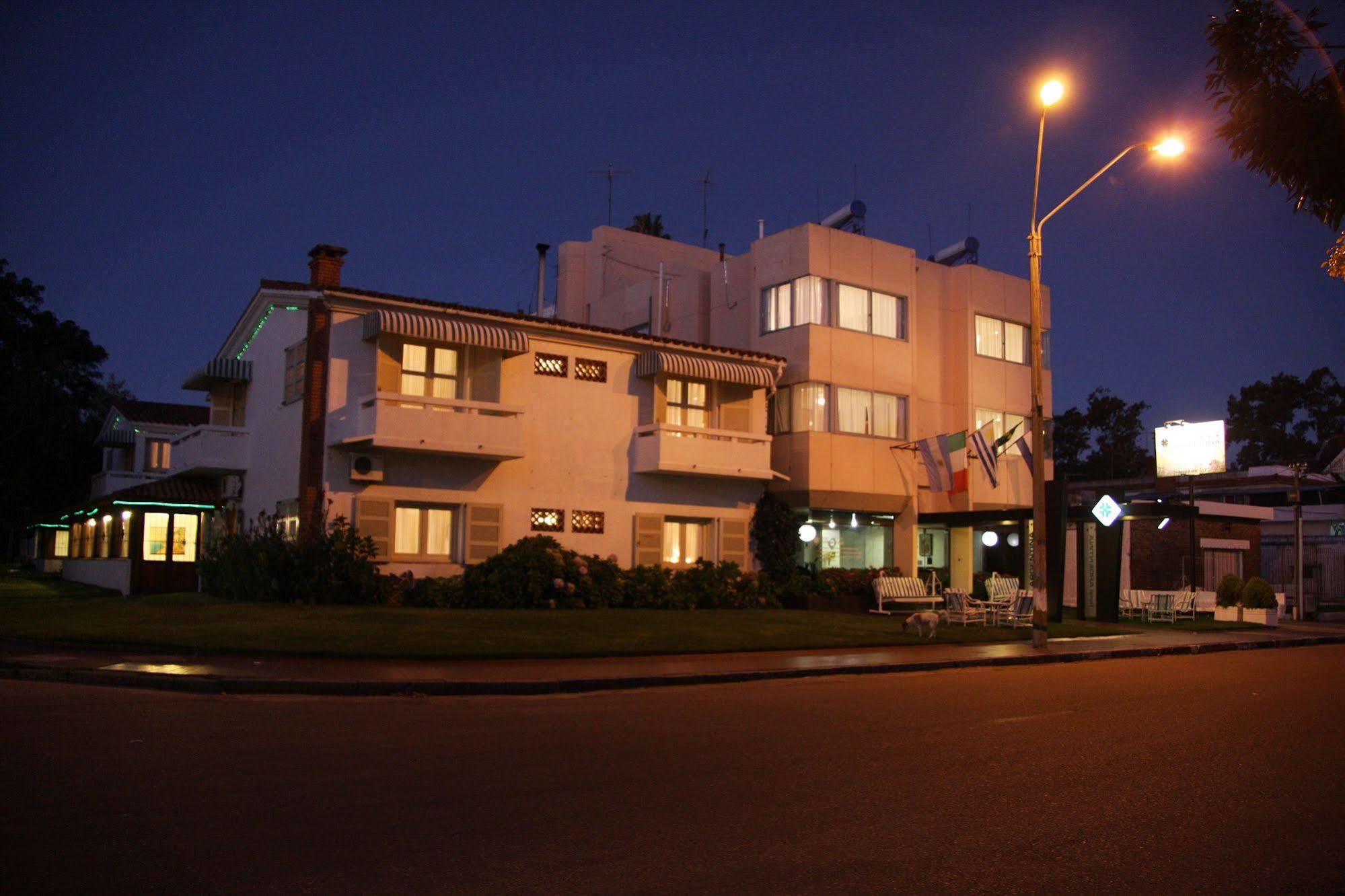 Hotel Argentina Atlántida المظهر الخارجي الصورة